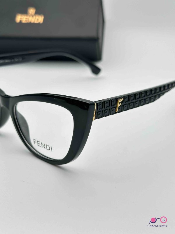 عینک طبی زنانه FENDI