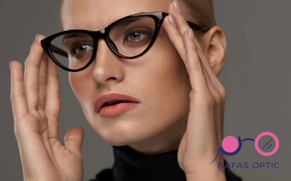 عینک طبی زنانه ترند 2025 5 ترند عینک زنانه 2025