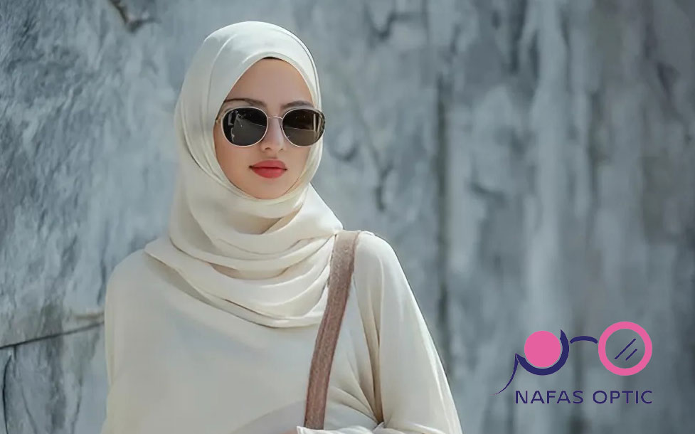 ست کردن عینک آفتابی زنانه در تابستان 5 ست کردن عینک آفتابی زنانه